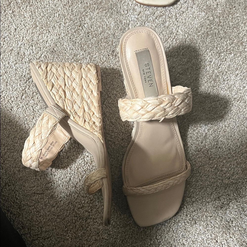Steve Madden Steven New York wedge heel sandal